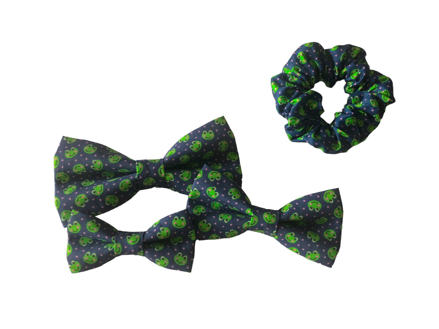 Happy Frogs Scrunchies