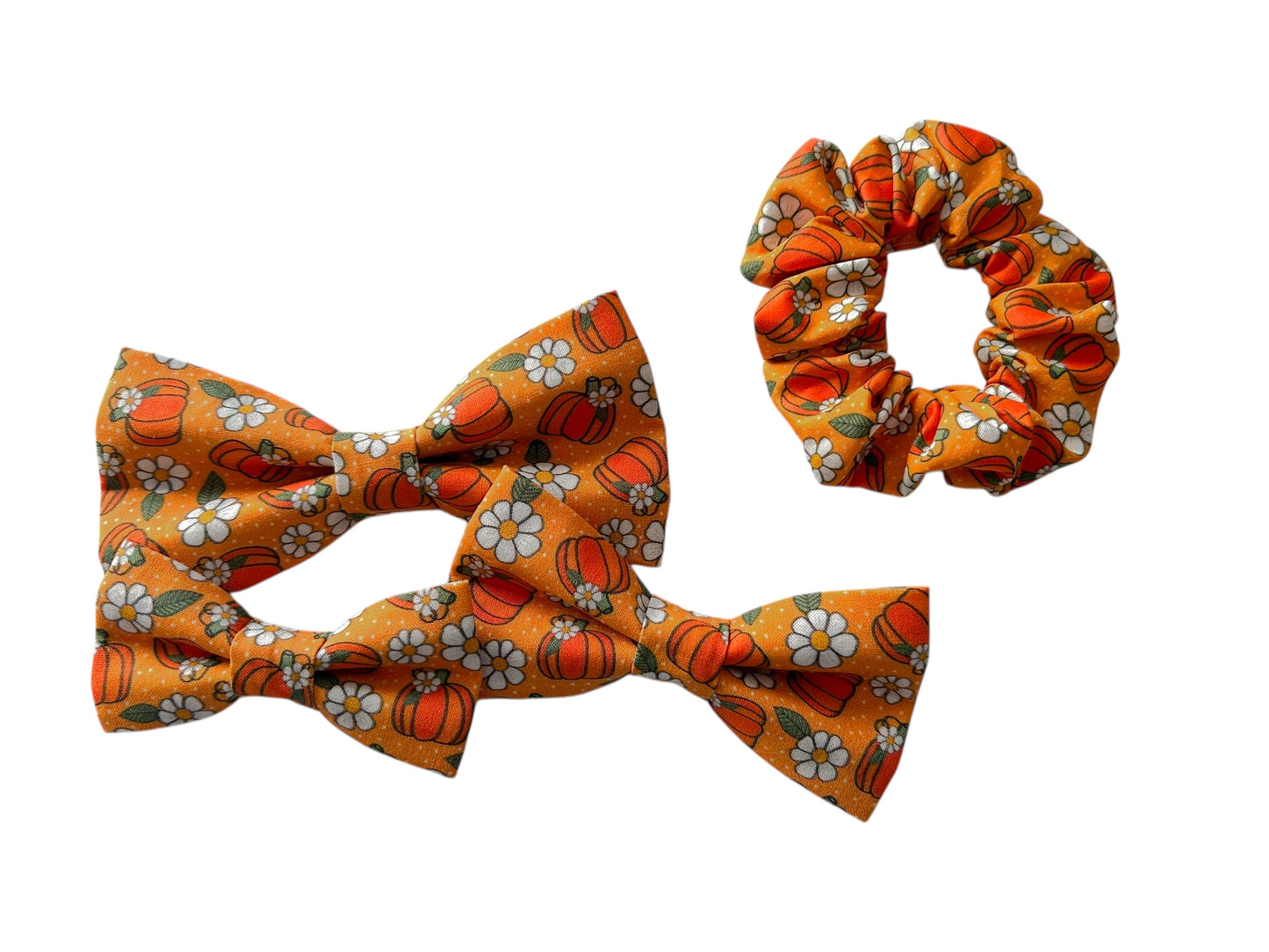 Pumpkins & Daisies Scrunchie