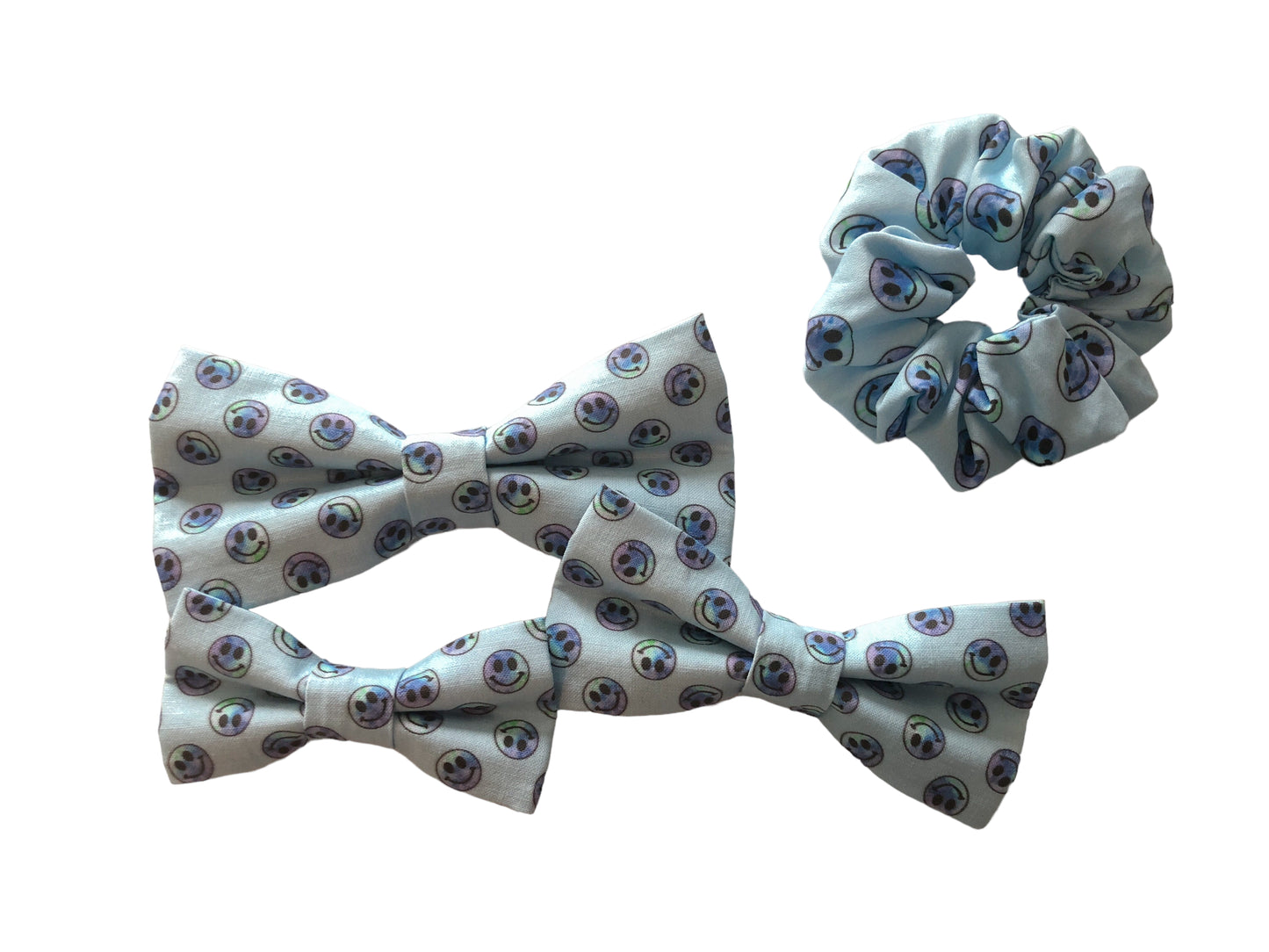 Smiley Face - Blue Tie Dye Scrunchies
